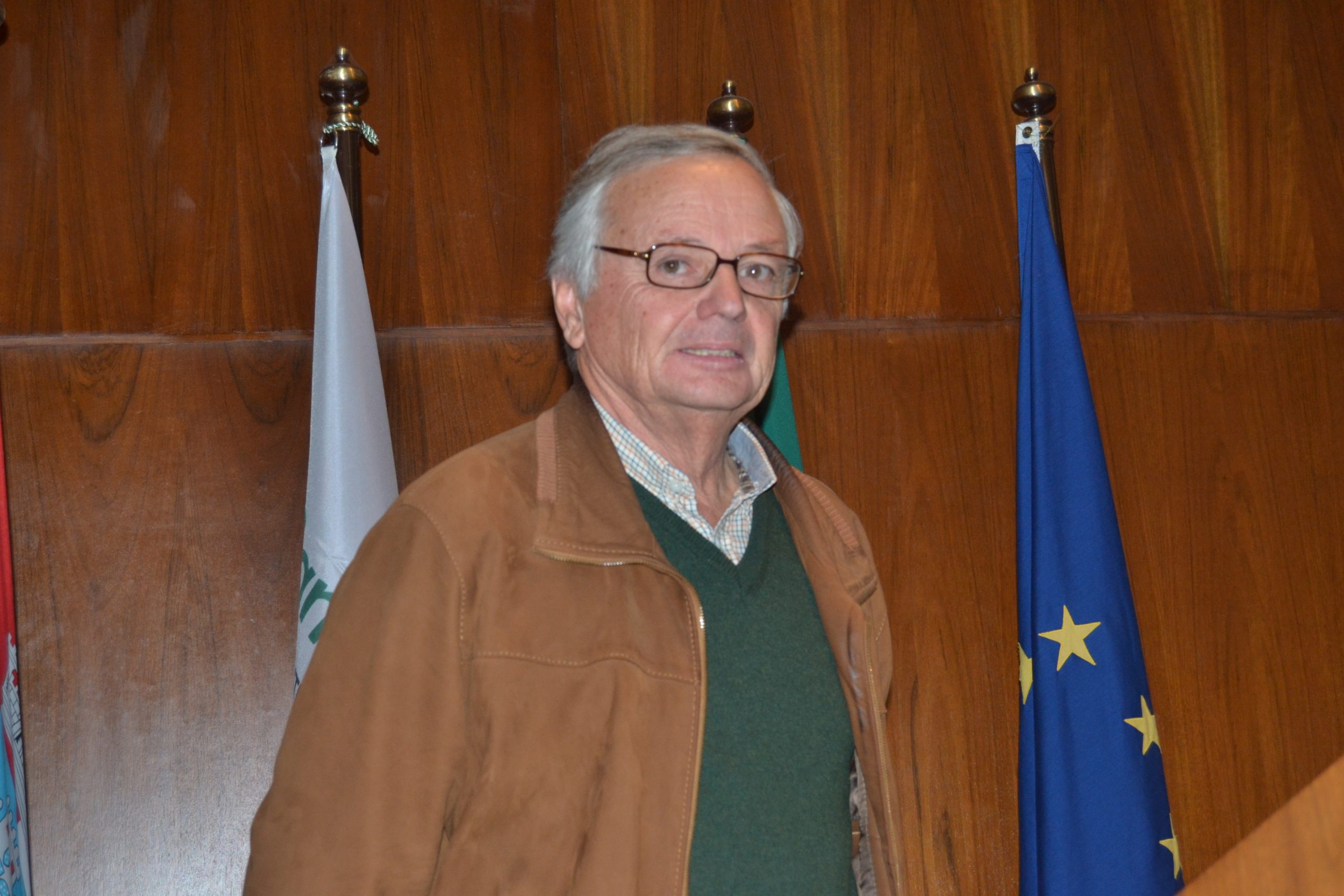 Prof. Nuno Geraldes Barba, faz apresentação “Amêndoas no Ribatejo, clima e variedades”